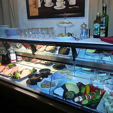 Hotel Royal 3*